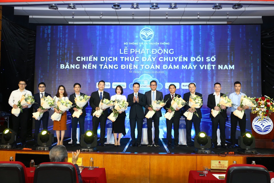 Bước chuyển quan trọng trong phát triển kinh tế số Việt Nam - 3 Bước chuyển quan trọng trong phát triển kinh tế số Việt Nam - 3