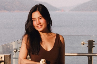 Cô gái gốc Việt lọt top sinh viên ngành kinh doanh xuất sắc nhất Thụy Điển