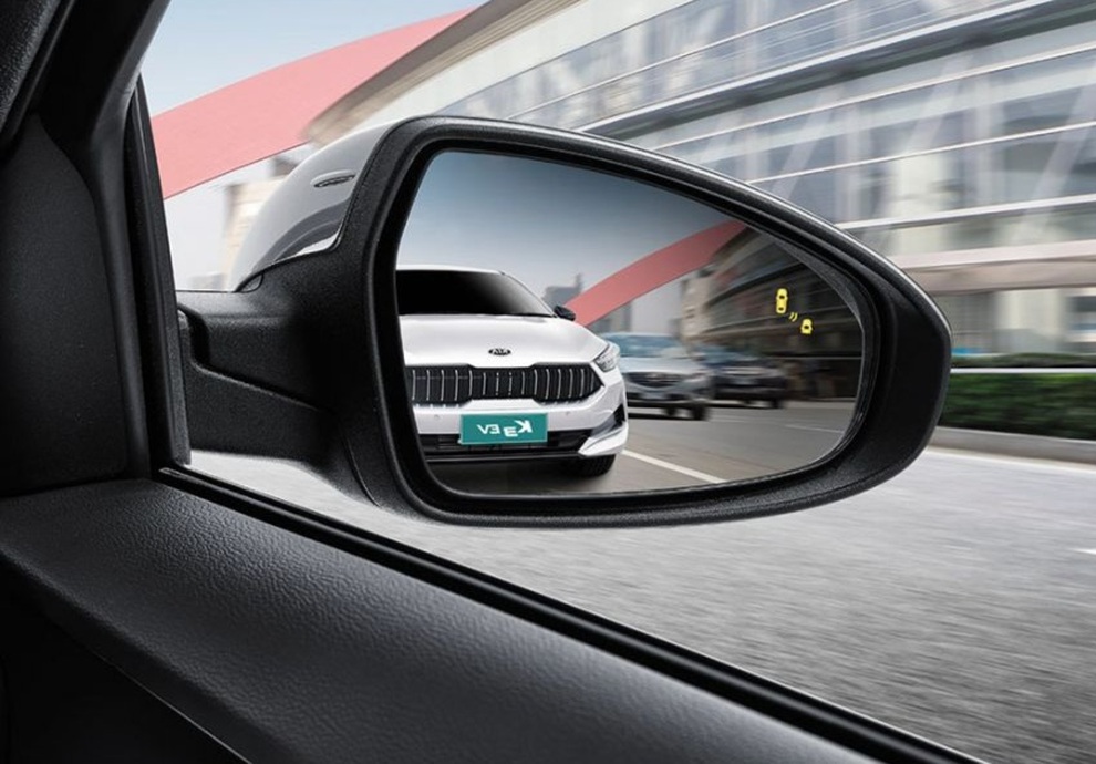 Kia ra mắt Cerato phiên bản chạy điện - 16 Kia ra mắt Cerato phiên bản chạy điện - 16