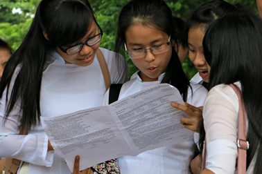 Bộ nên đẩy “quả bóng” đầu vào cho các trường