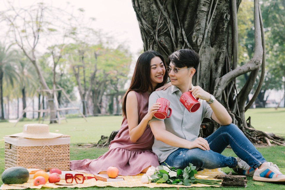 Đang mang bầu, Á hậu Thúy Vân được nhà chồng cưng như “trứng mỏng” - 4 Đang mang bầu, Á hậu Thúy Vân được nhà chồng cưng như “trứng mỏng” - 4