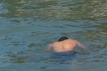 Người đàn ông nhảy cầu Bãi Cháy tự tử