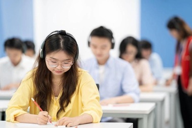 Người Việt có nên quá "tốn kém" với IELTS?