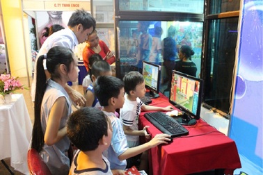 Chinh Phục Vũ Môn thu hút tại hội chợ Thủ đô