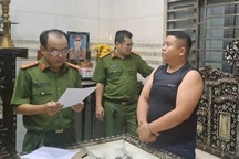 Bắt hai cựu cán bộ ngân hàng ở Cần Thơ