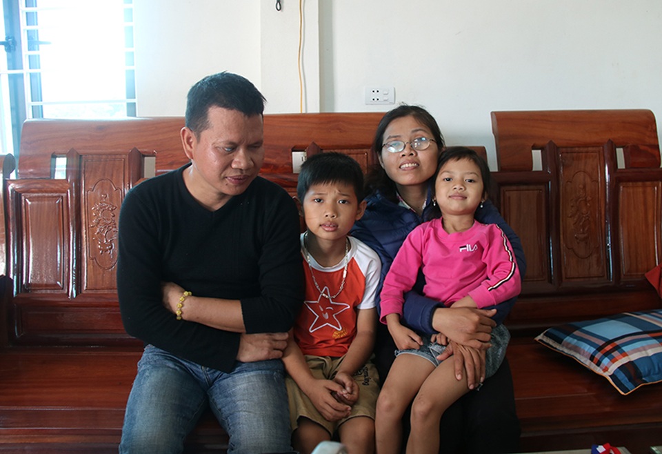“Hạnh phúc đôi bàn tay” và ước mơ giúp người khuyết tật của đôi vợ chồng khiếm thị - 3 “Hạnh phúc đôi bàn tay” và ước mơ giúp người khuyết tật của đôi vợ chồng khiếm thị - 3