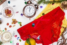 Phong tục mặc nội y sặc sỡ trong đêm giao thừa để chào năm mới