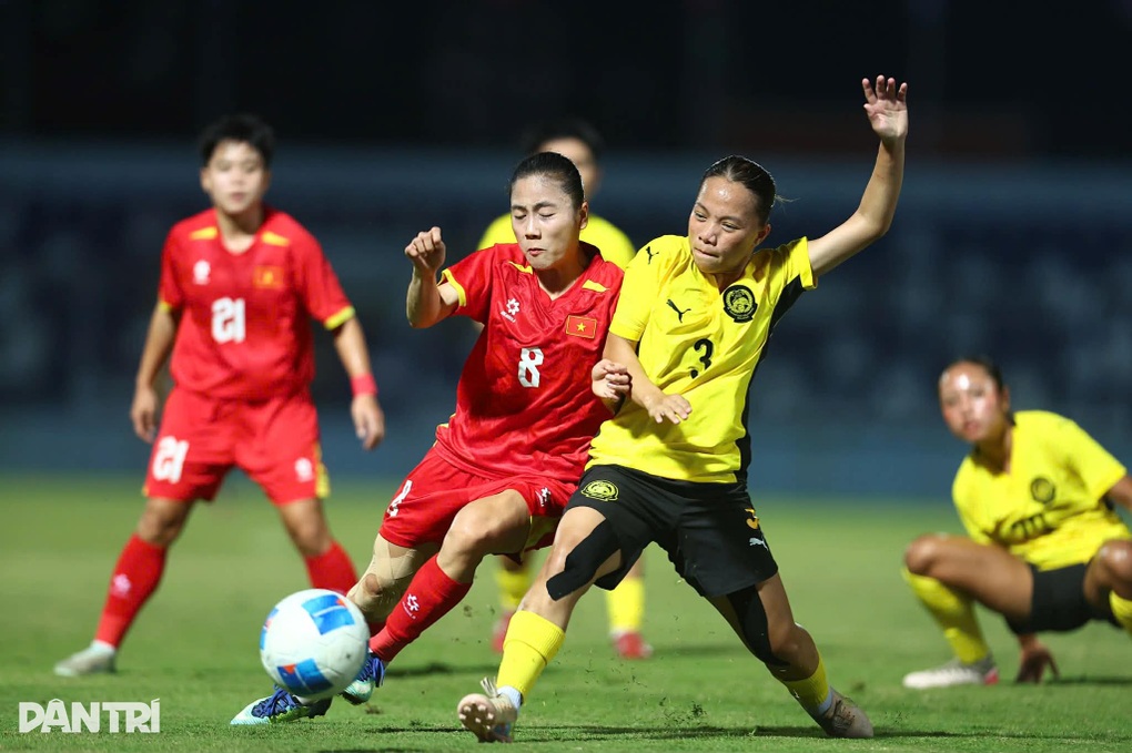 U22 Việt Nam được nghỉ tập, xem đội tuyển nữ đánh bại Malaysia - 1