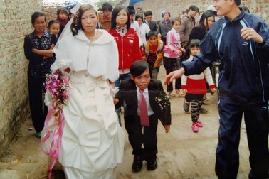 Rớt nước mắt với những câu chuyện tình yêu đẹp như cổ tích giữa đời thường