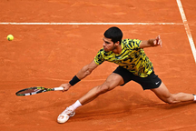 Chuyên gia: "Alcaraz hơn hẳn Zverev về cơ hội vô địch Roland Garros 2024"