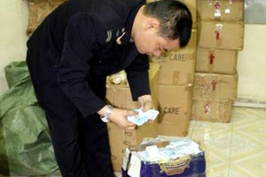 Phát hiện hàng nghìn sim điện thoại Vinaphone nhập lậu