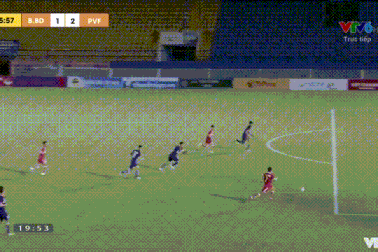 Cầu thủ U19 PVF mất oan bàn thắng như C.Ronaldo