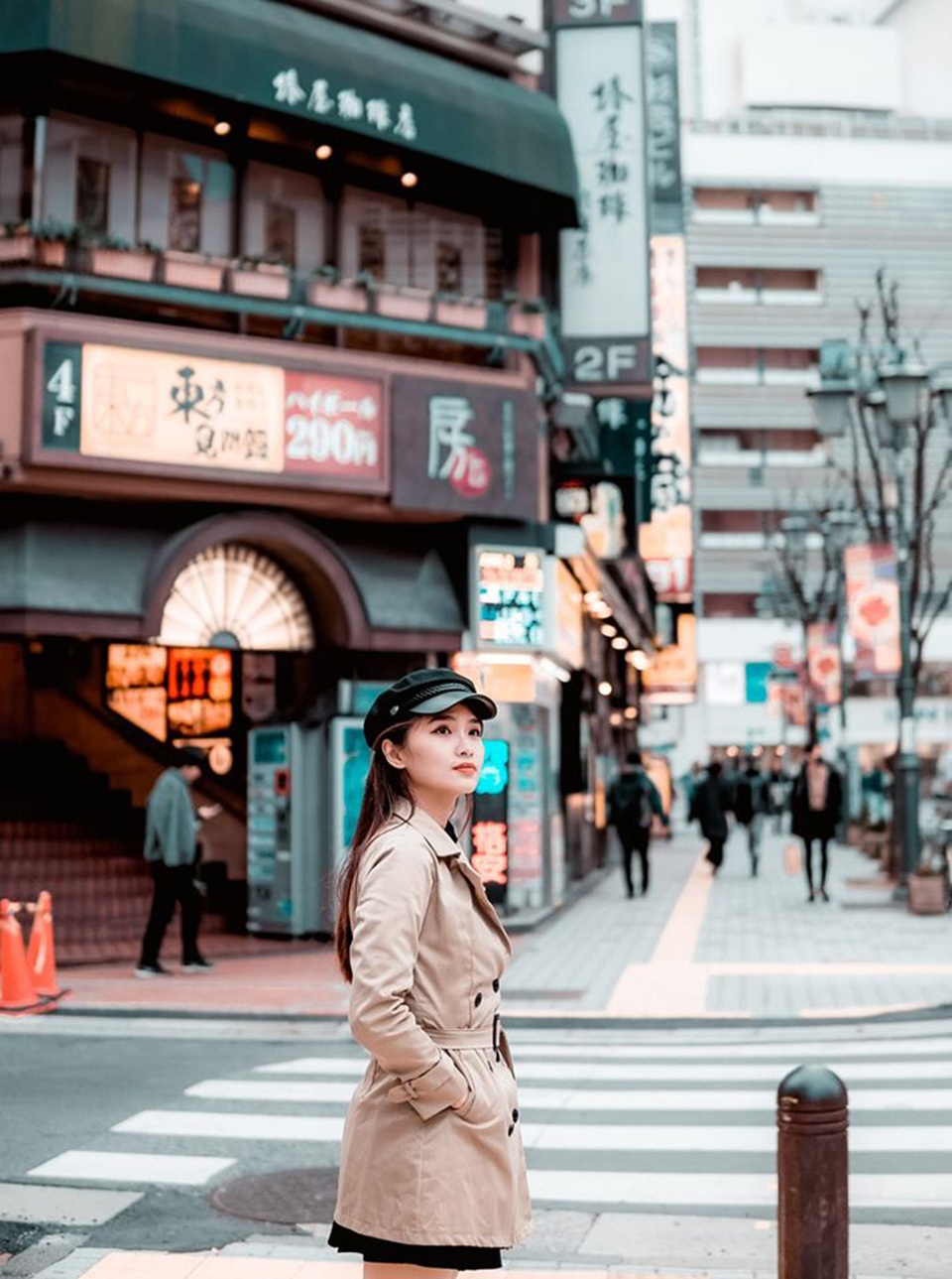 Nữ sinh trường Y đăng ảnh du lịch xinh như công chúa, hút nghìn like - 11 Nữ sinh trường Y đăng ảnh du lịch xinh như công chúa, hút nghìn like - 11