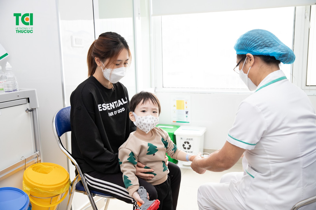 Nguy cơ hen suyễn khi bé viêm phế quản kéo dài, tái đi tái lại nhiều lần - 2 Nguy cơ hen suyễn khi bé viêm phế quản kéo dài, tái đi tái lại nhiều lần - 2