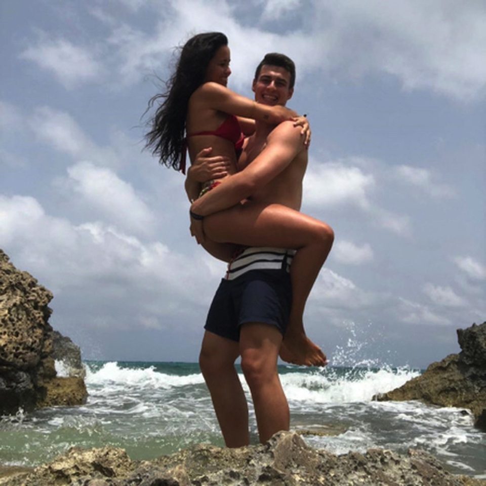 Chia tay bạn gái, Kepa sa sút phong độ tại Chelsea - 1 Chia tay bạn gái, Kepa sa sút phong độ tại Chelsea - 1