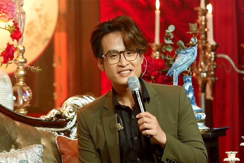 Hà Anh Tuấn khiến Hồ Ngọc Hà bối rối khi hé lộ nữ ca sĩ mang song thai - 1 Hà Anh Tuấn khiến Hồ Ngọc Hà bối rối khi hé lộ nữ ca sĩ mang song thai - 1