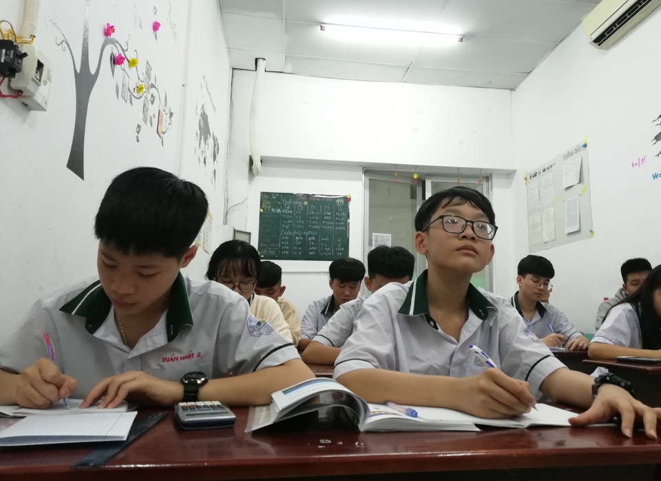 TPHCM: Trường ngoài công lập không được tổ chức thi, kiểm tra vào lớp 10 - 1 TPHCM: Trường ngoài công lập không được tổ chức thi, kiểm tra vào lớp 10 - 1