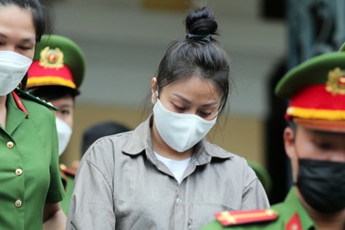 Đoạn kết nào cho vụ "dì ghẻ" hành hạ bé gái 8 tuổi đến tử vong?