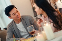 Vợ bỏ về mẹ đẻ, em vợ đến ăn tối nói một câu khiến 5 năm hôn nhân kết thúc