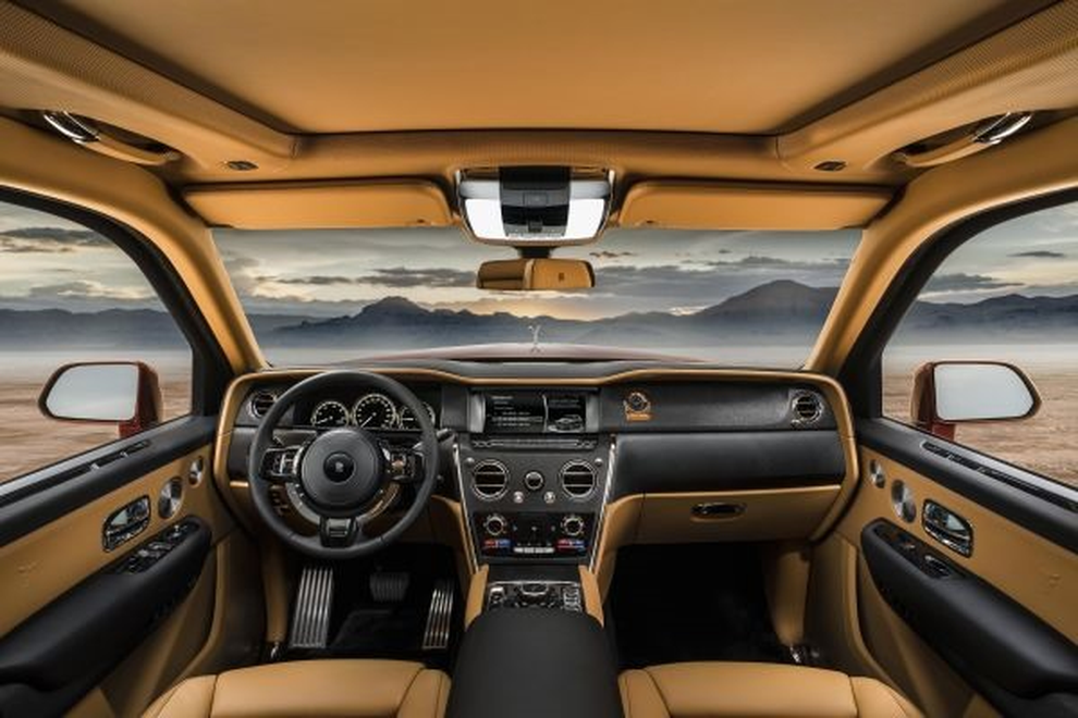 Những chiếc SUV đắt nhất thế giới có mặt tại Việt Nam - 2 Những chiếc SUV đắt nhất thế giới có mặt tại Việt Nam - 2