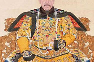 Để khoẻ như vua Càn Long