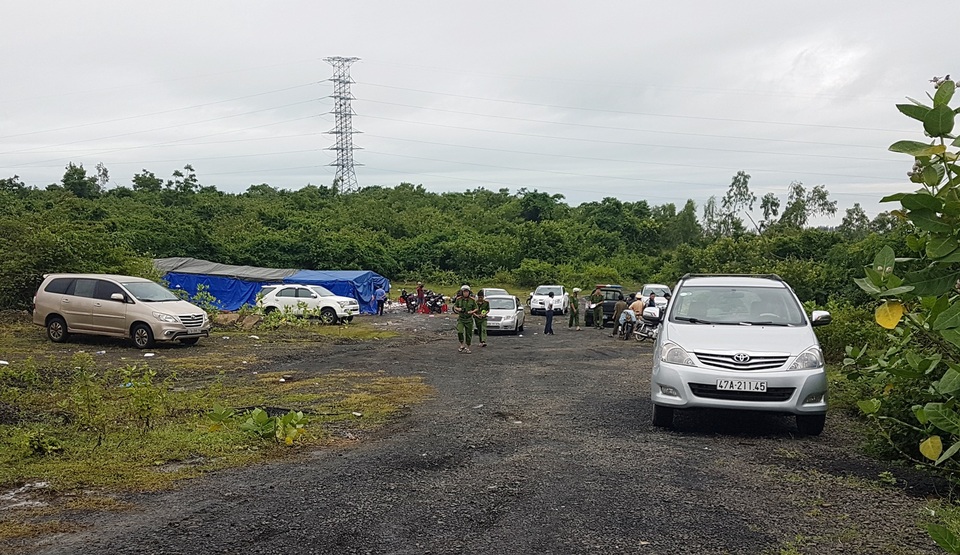 Phú Yên: Quần thảo trên sới bạc, 63 người bị truy tố - 4 Phú Yên: Quần thảo trên sới bạc, 63 người bị truy tố - 4