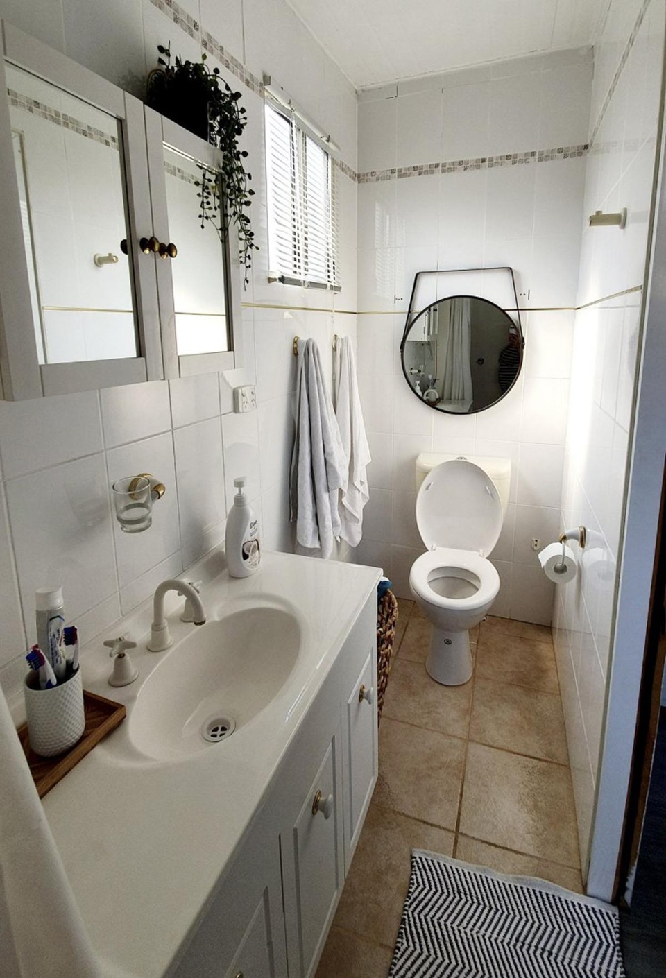 Lên mạng “săn đồ” cũ, cặp đôi gây bất ngờ vì lột xác nhà đẹp như khách sạn - 6