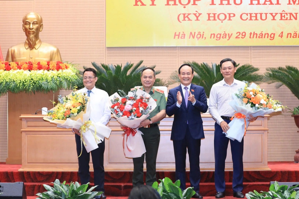 Giám đốc Công an Hà Nội làm Ủy viên UBND thành phố - 1