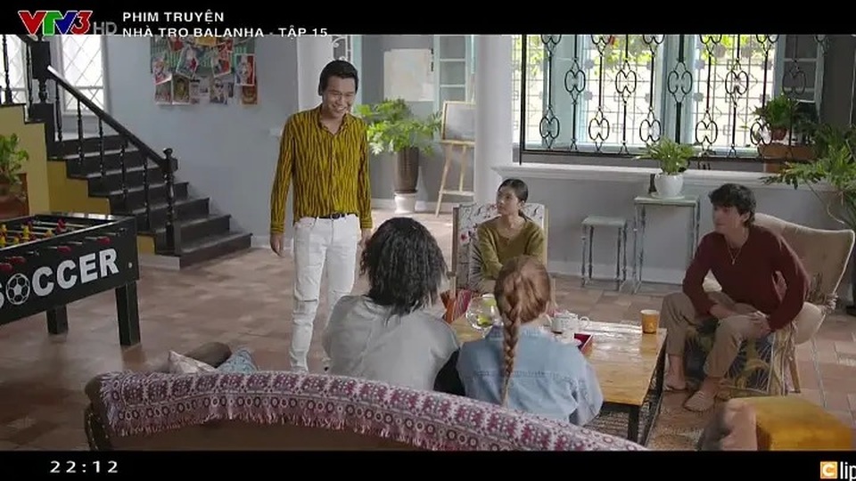 “Về nhà đi con” gây tranh cãi khi sử dụng lại bối cảnh “Nhà trọ Balanha” - 6 “Về nhà đi con” gây tranh cãi khi sử dụng lại bối cảnh “Nhà trọ Balanha” - 6