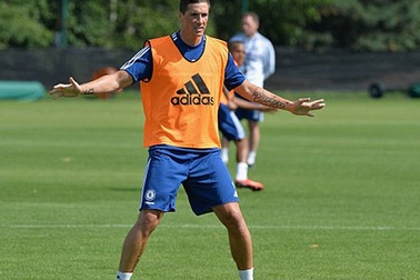 Valencia dự tính đưa Fernando Torres hồi hương