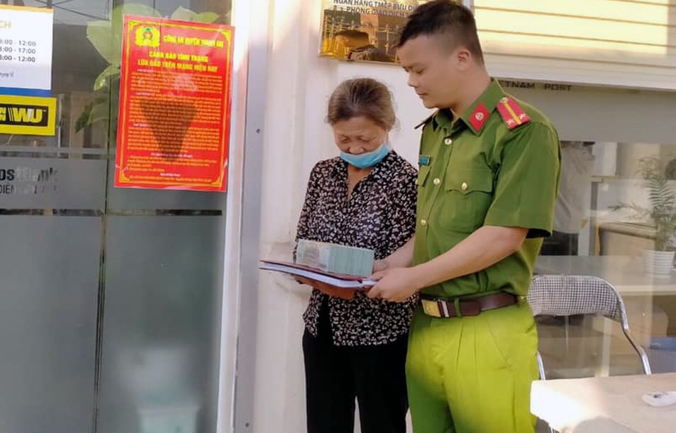 Hà Nội: Người phụ nữ chuyển 600 triệu đồng vào tài khoản của kẻ lừa đảo - 1 Hà Nội: Người phụ nữ chuyển 600 triệu đồng vào tài khoản của kẻ lừa đảo - 1