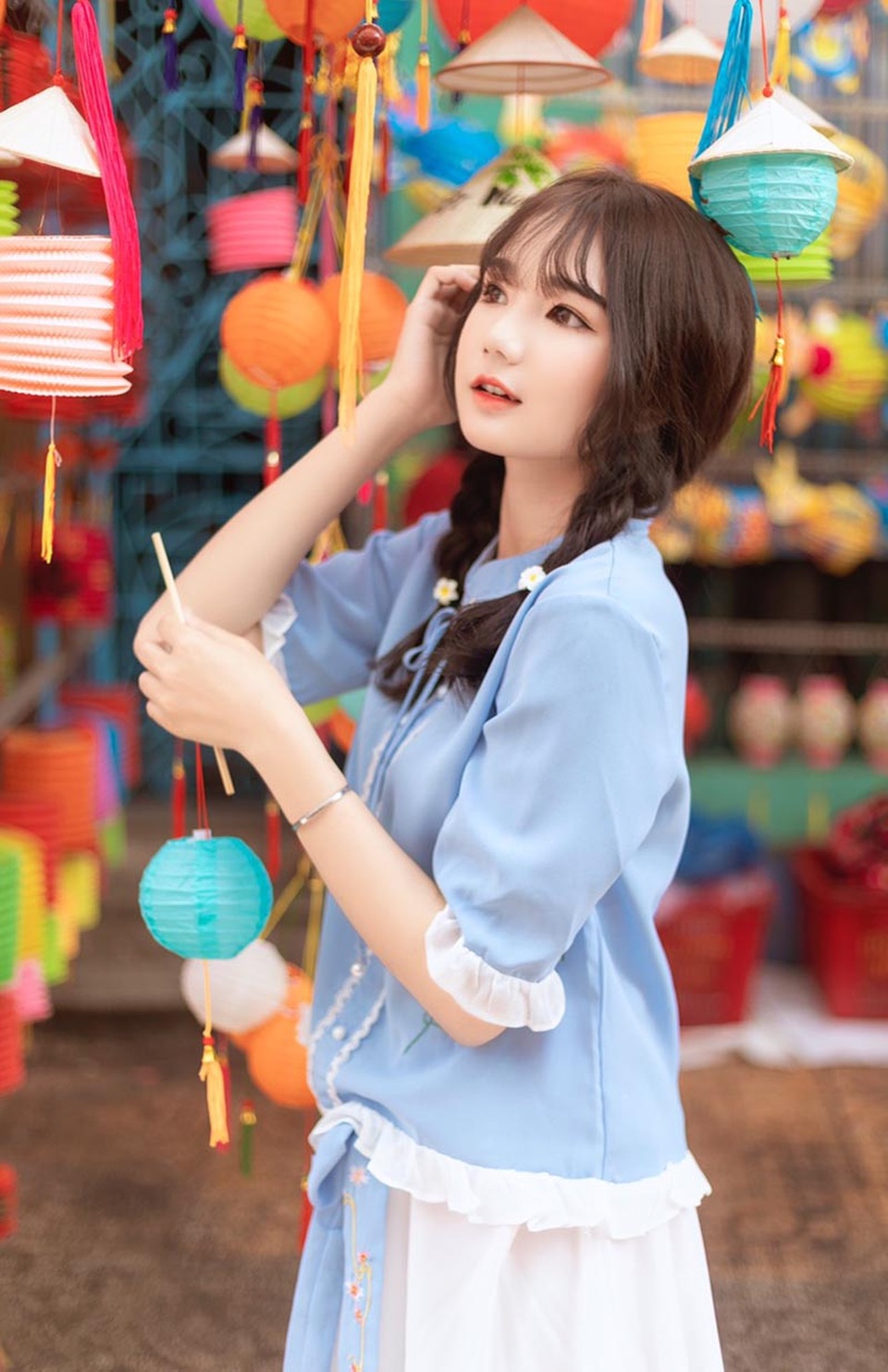 Nữ sinh xinh như búp bê rạng ngời đón mùa Trung thu - 5 Nữ sinh xinh như búp bê rạng ngời đón mùa Trung thu - 5