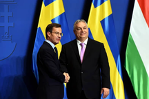 Hungary đồng ý kết nạp Thụy Điển vào NATO