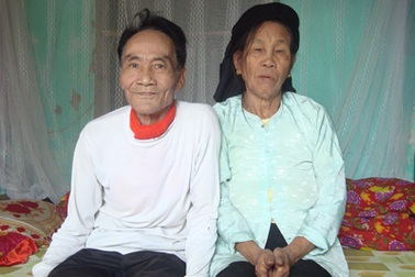 Cảm động chuyện con cưới vợ cho bố 76 tuổi