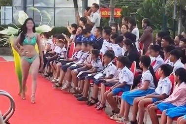 Xử phạt đơn vị tổ chức cuộc thi hoa hậu biểu diễn áo tắm trước học sinh