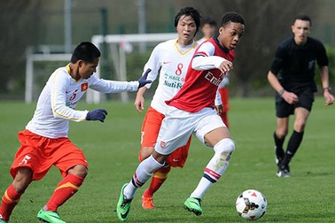 Arsenal hết lời khen ngợi Công Phượng và Xuân Trường