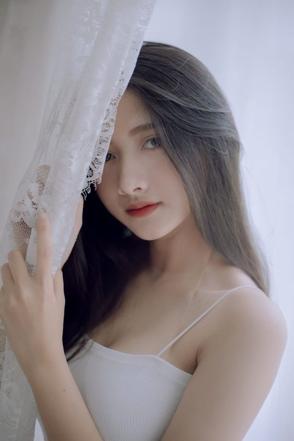 Nữ sinh tuổi 16: “Trang điểm chừng mực khi đến trường là bình thường” - 6 Nữ sinh tuổi 16: “Trang điểm chừng mực khi đến trường là bình thường” - 6
