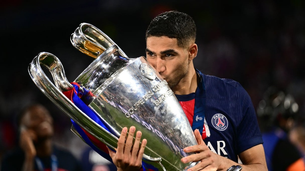 Ngôi sao PSG gây phẫn nộ vì hành động lạ sau khi ghi bàn - 2 Ngôi sao PSG gây phẫn nộ vì hành động lạ sau khi ghi bàn - 2