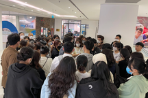 ĐH Tôn Đức Thắng không chấp nhận chứng chỉ Aptis, sinh viên muốn... kiện