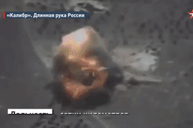 Tàu ngầm hạt nhân Nga khai hỏa tên lửa Kalibr đánh trúng mục tiêu cách 700km