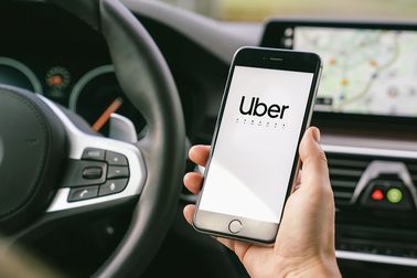 Uber nhảy vào lĩnh vực quảng cáo, tham vọng thu 1 tỷ USD/năm