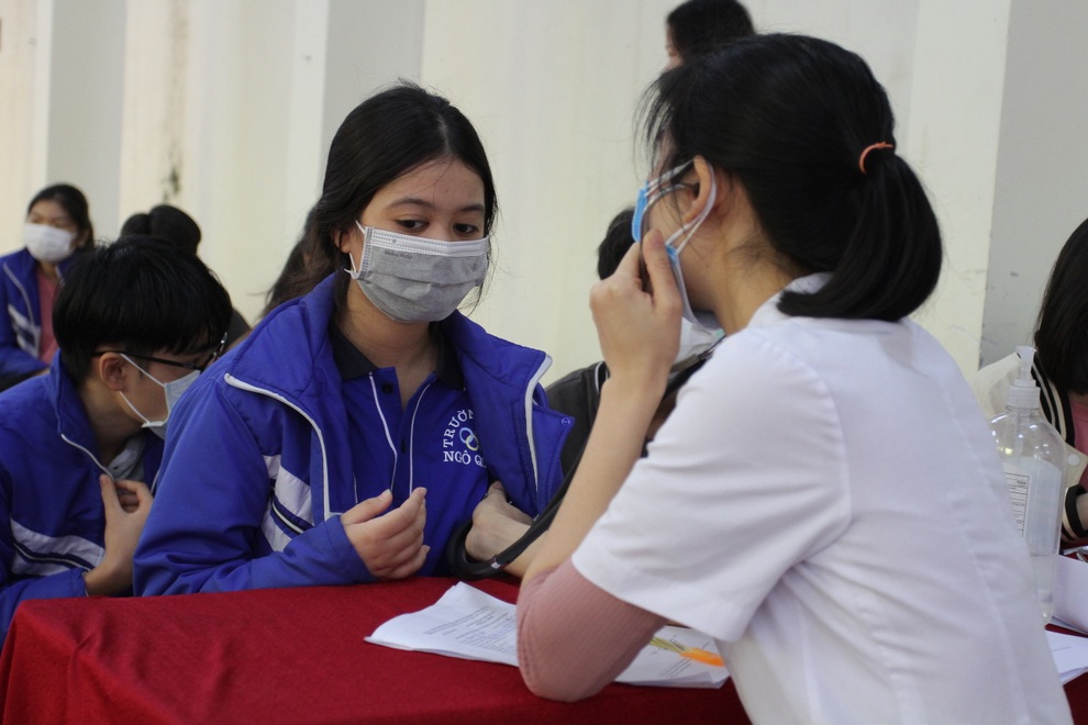 Hải Phòng: Gần 180.000 trẻ từ 12 đến 17 tuổi tiêm vaccine Covid-19 - 4 Hải Phòng: Gần 180.000 trẻ từ 12 đến 17 tuổi tiêm vaccine Covid-19 - 4