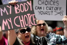 Luật cấm phá thai khiến nhiều phụ nữ rơi vào bế tắc