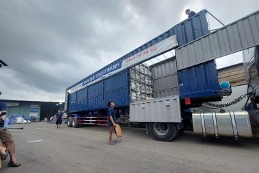 Vận tải Trọng Tấn đầu tư thêm 10 xe container chở hàng lớn