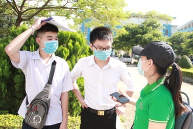 Đắk Lắk: Bố trí khách sạn, xe đưa đón thí sinh ngoại tỉnh dự thi tốt nghiệp