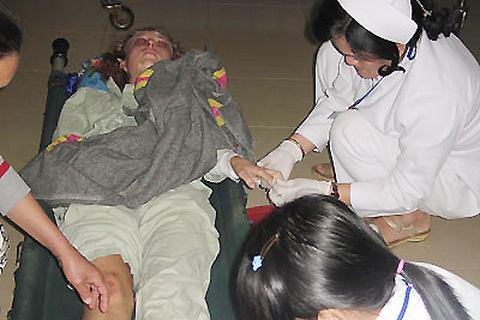 Ô tô rơi xuống vực, 10 người tử nạn