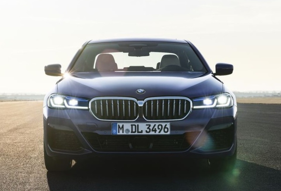 BMW 5-series sẽ có phiên bản chạy hoàn toàn bằng điện - 1 BMW 5-series sẽ có phiên bản chạy hoàn toàn bằng điện - 1