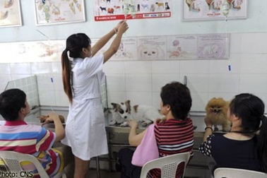 Nhà giàu Trung Quốc vung tiền cung phụng thú cưng