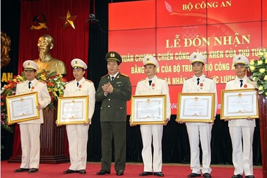 Điểm lại những chiến công lớn của Cảnh sát đường thủy