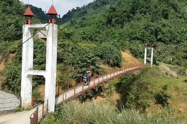 Tết ở Làng Pà Rum A và B